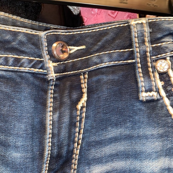 Viggos Jeans - Picture 3 of 8